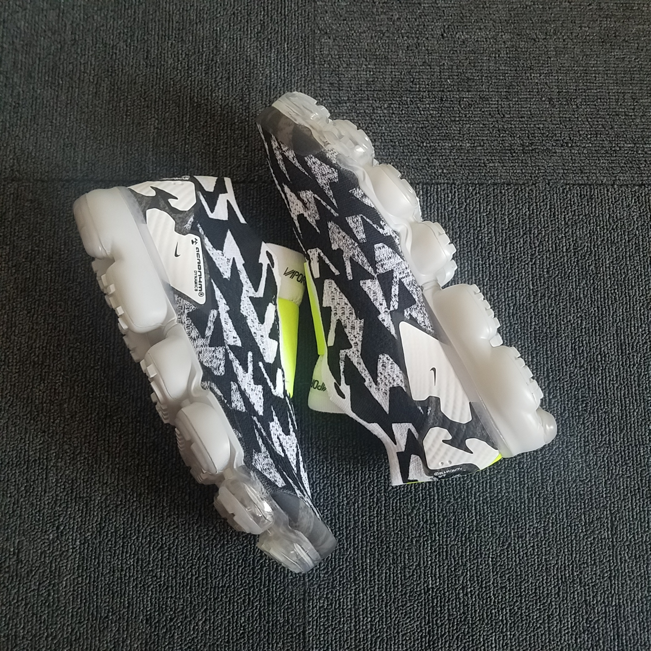 Acronym X Nike Air VaporMax Moc 2 Blue Yellow